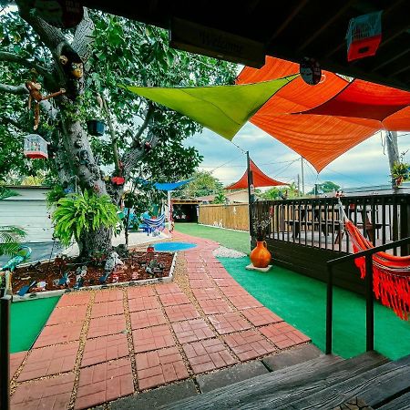 Hammocks & Mini-Golf! 10 Mins From Beach! Hollywood Extérieur photo