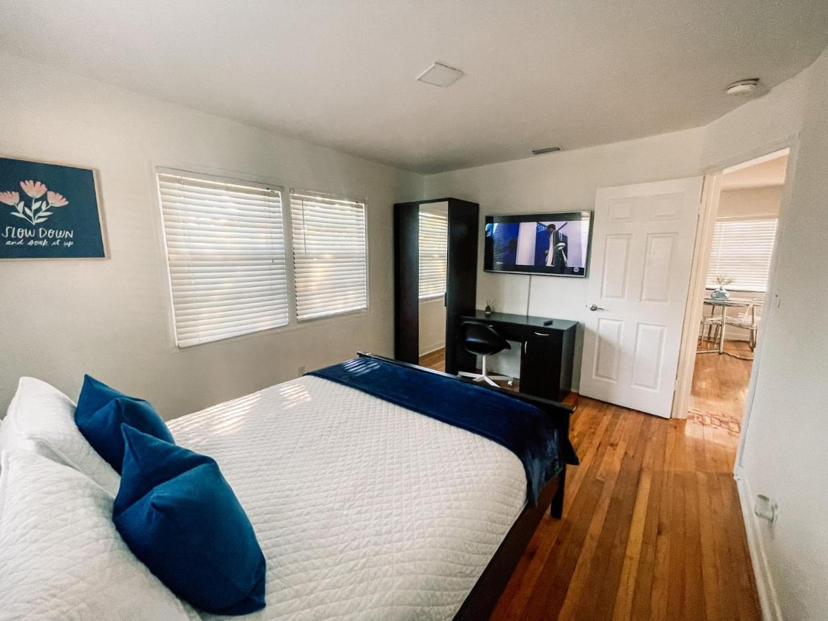 Hammocks & Mini-Golf! 10 Mins From Beach! Hollywood Extérieur photo