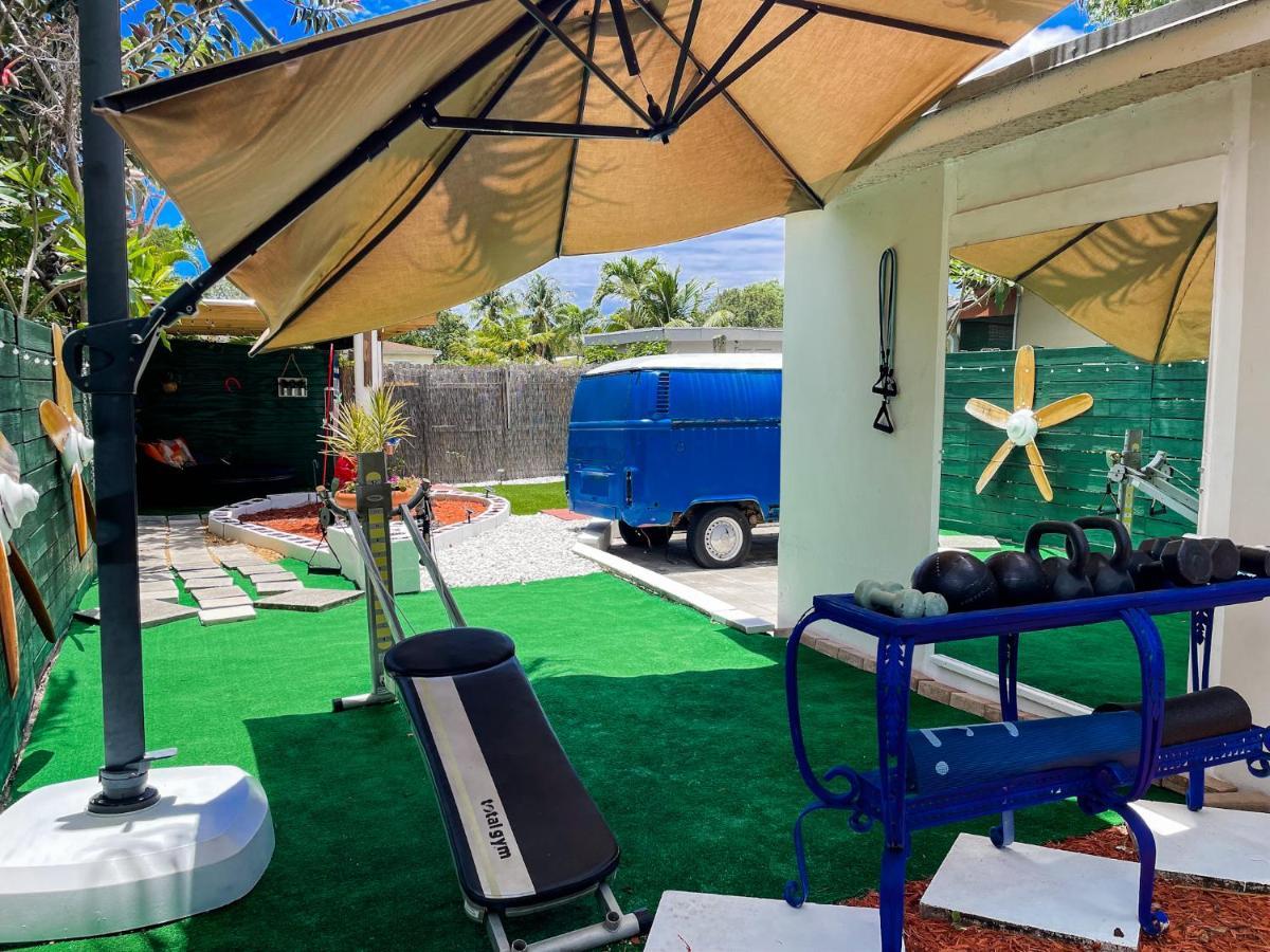 Hammocks & Mini-Golf! 10 Mins From Beach! Hollywood Extérieur photo