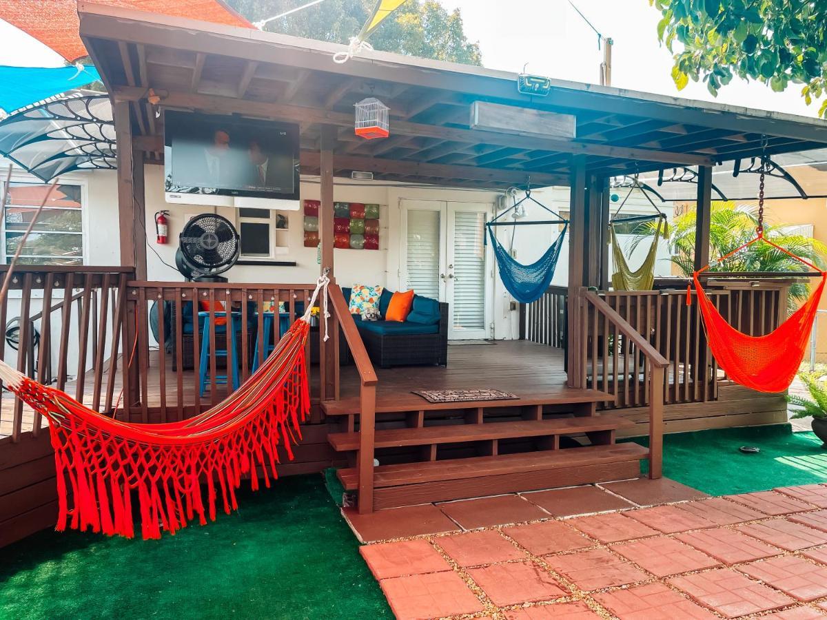 Hammocks & Mini-Golf! 10 Mins From Beach! Hollywood Extérieur photo